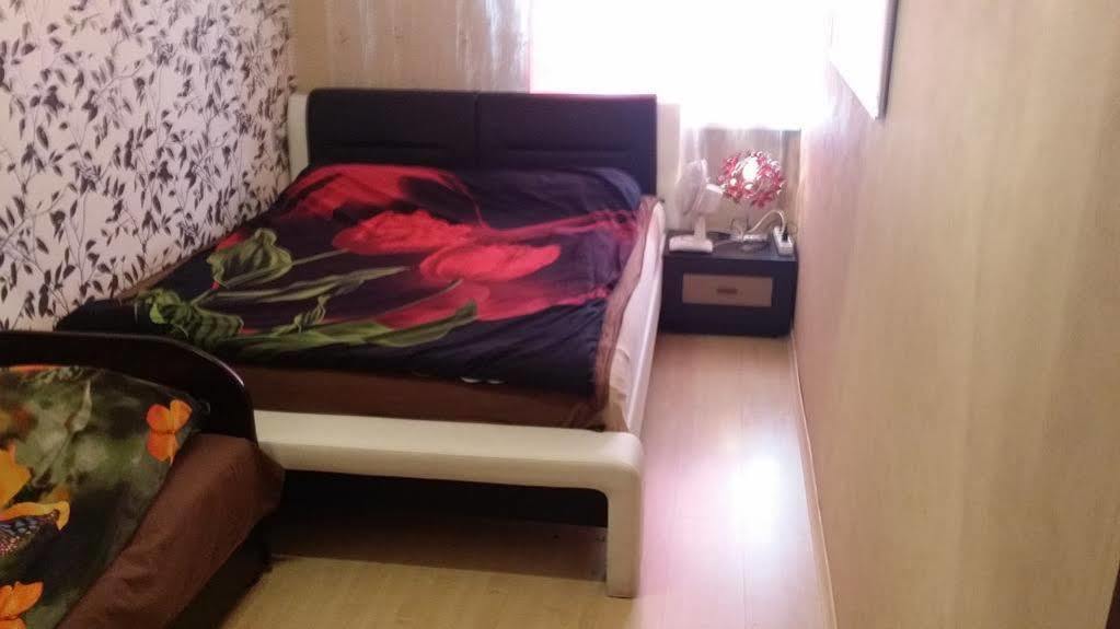 Apartament Venge -Cale Mieszkanie 46M2 Na Wylacznosc - Z Jedna Sypialnia I Jednym Sypialno-Salonem -3 Pietro Bez Windy- Rezerwacja Bez Karty Kredytowej-Klimatyzacja-Netflix-2 Lozeczka Dzieciece- Bezplatny Parking Publiczny Wrocław Buitenkant foto